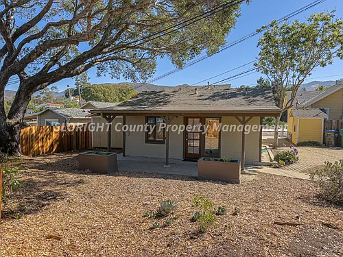 793 Pepper St Photo 1