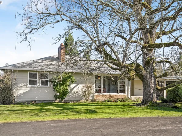 362 NE 9th Pl, Hillsboro, OR 97124