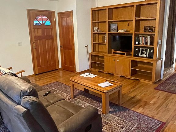 2nd image of 76933 Rocky Point Rd