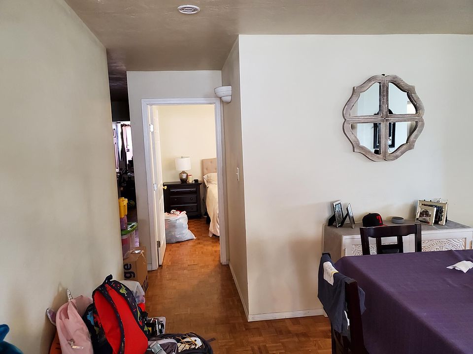 1st image of 513 Bataan Cir