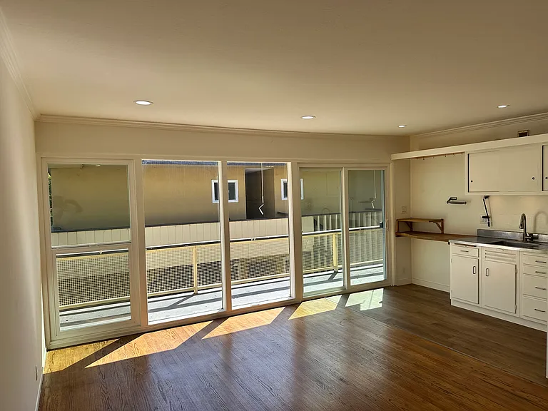 765 Kingston Ave #7 — Photo 2