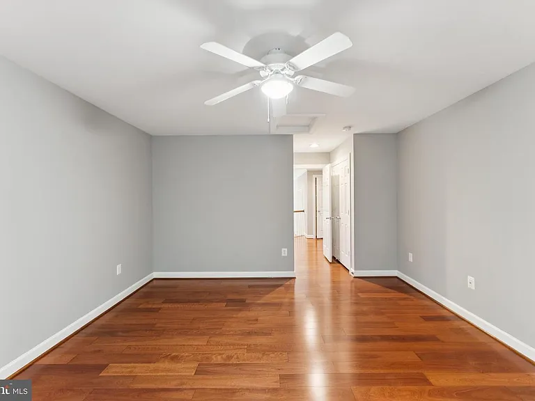 7351 Nicole Marie Ct — Photo 19