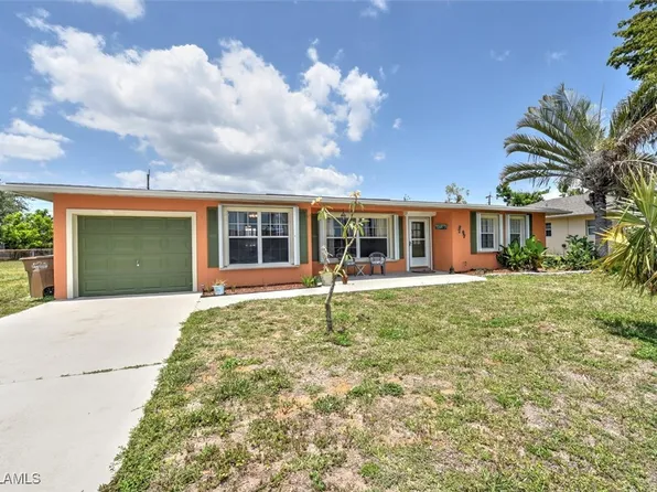 725 Sesame Ct, Cape Coral, FL 33904