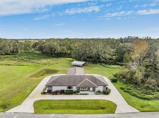 3025 Beautiful Creek Ln, Plant City, FL 33565