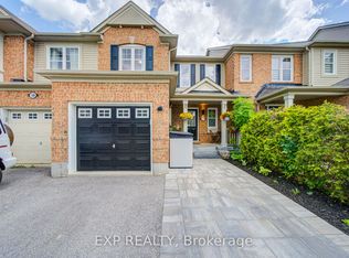 34 Kartok Ave, Whitchurch Stouffville, ON L4A 0R2