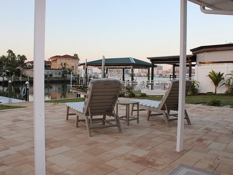 229 Palm Is NW — Photo 32