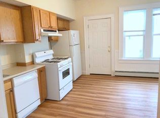 385 Columbia St #2, Cambridge, MA 02141