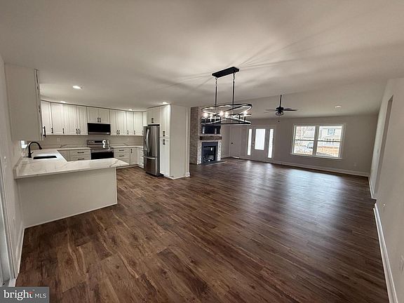 4th image of 206 Saylers Creek Rd