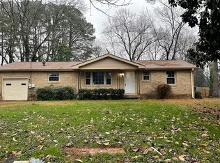 4000 Glendale Ln NW, Huntsville, AL 35810