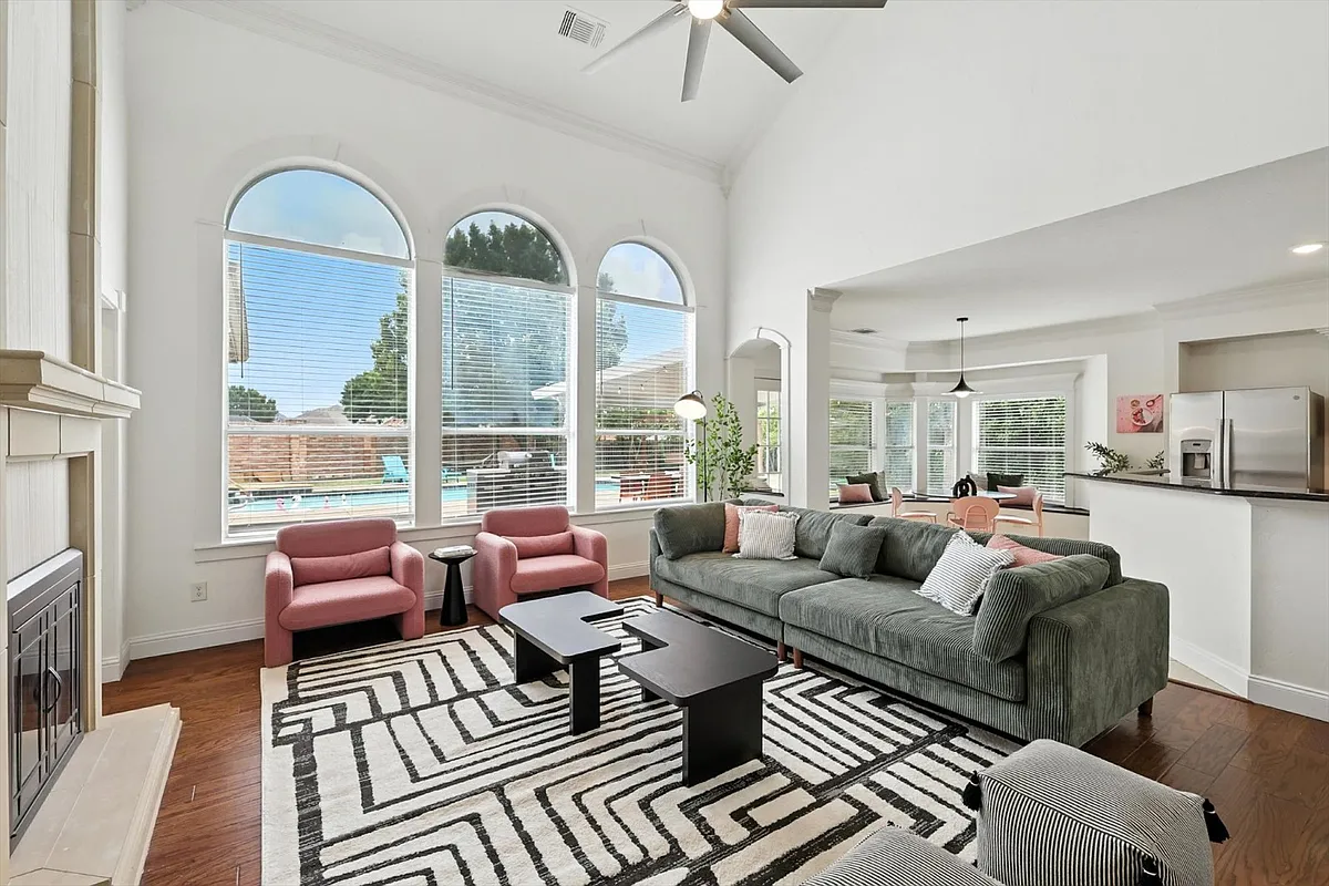 Building Photo - 5795 Brighton Ct