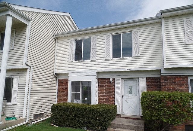1st image of 408 Yorkshire Sq #408