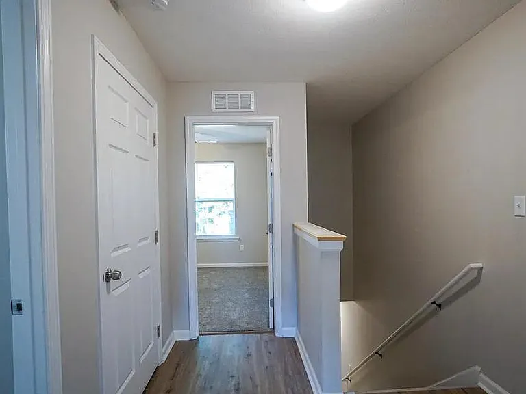402 Dr W J Hodge St #J — Photo 14