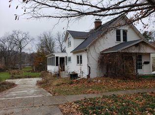 205 N Monroe St, Rockford, MI