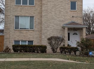4530 Sunnyside Ave APT 2, Brookfield, IL 60513