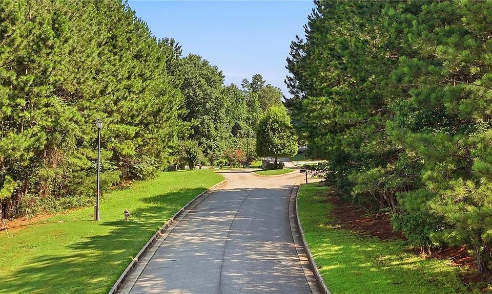 1st image of 0 SW Fontainbleau Rd #111