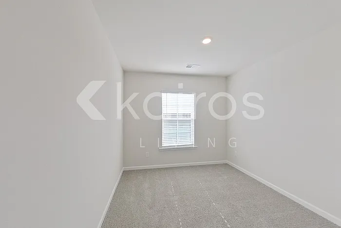 2461 Banyan Cir — Photo 15
