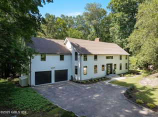 10 Tomahawk Ln, Greenwich, CT 06830