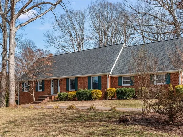 255 Sattlewood Dr, Kernersville, NC 27284