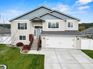 9817 E Hoffman Ct, Spokane, WA 99206