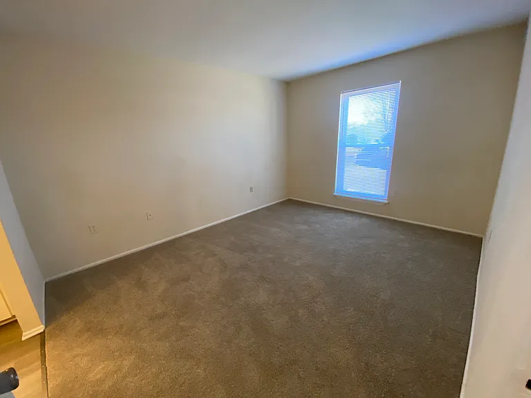 Forestbrook Apartments — Photo 73
