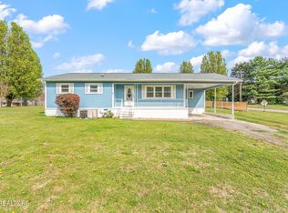 204 Hawkins Rd, Sweetwater, TN 37874