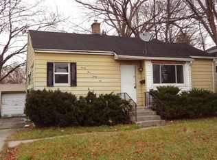 2536 Sloan St, Flint, MI 48504