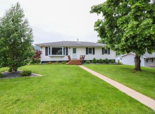 4212 Riverview Dr, La Crosse, WI 54601