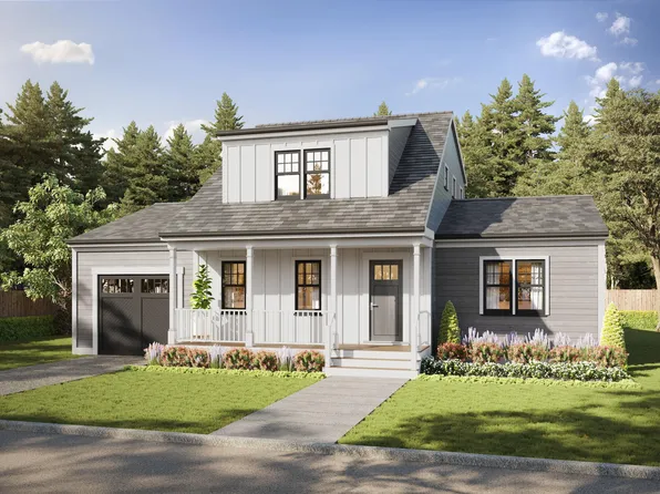 13 Josiah Path, Falmouth, MA 02540