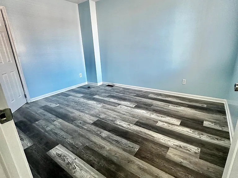542 Stanbridge St #1 — Photo 3