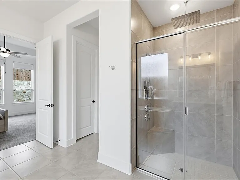 2020 Grey Bark St — Photo 24