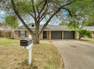 1212 S Ridgefield Cir, College Station, TX 77840