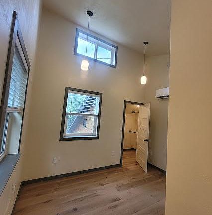 Second bedroom. 15' vaulted ceilings!