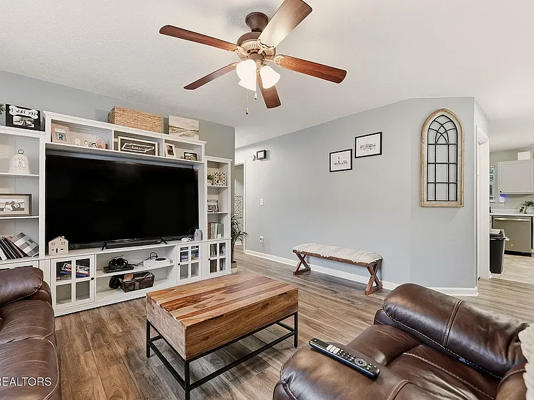1621 Maple View Way #30E — Photo 6