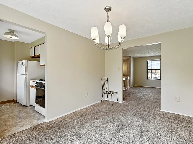 2851 Dolores Dr — Photo 7