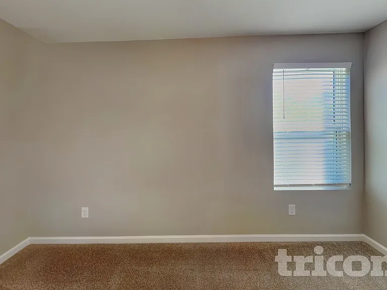 720 Fraternity Row — Photo 12