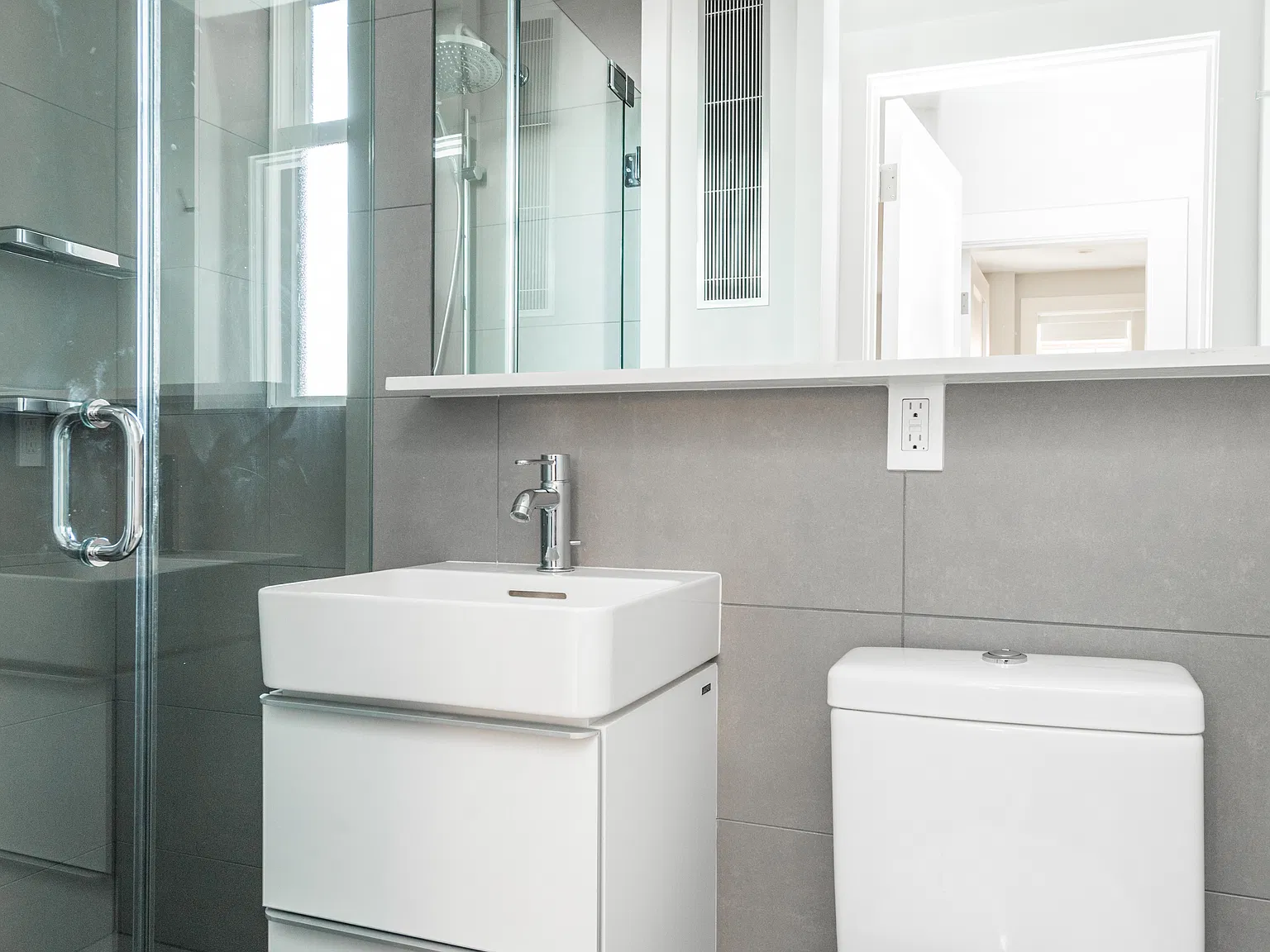 1 bed, 1.0 bath, 730 sqft, $3,400 — Photo 4