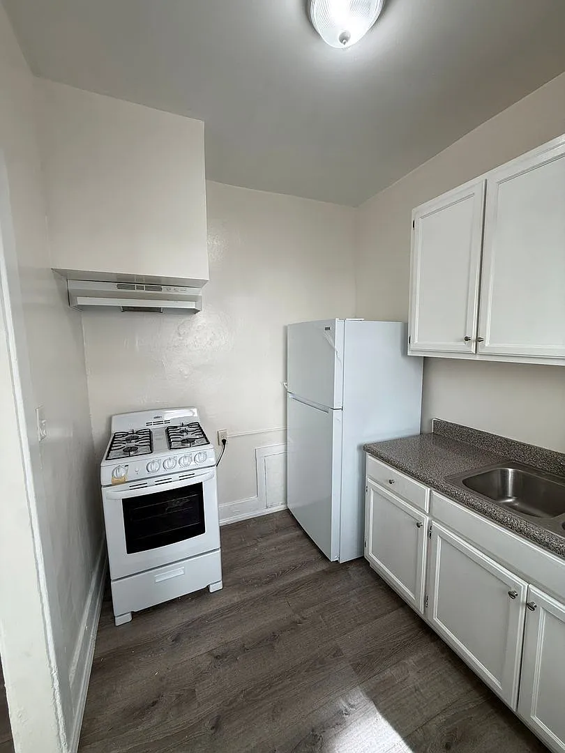 Studio, 1.0 bath, 289 sqft, $1,495 — Photo 4