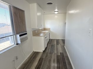 1113 El Tejon Ave #A, Bakersfield, CA 93308