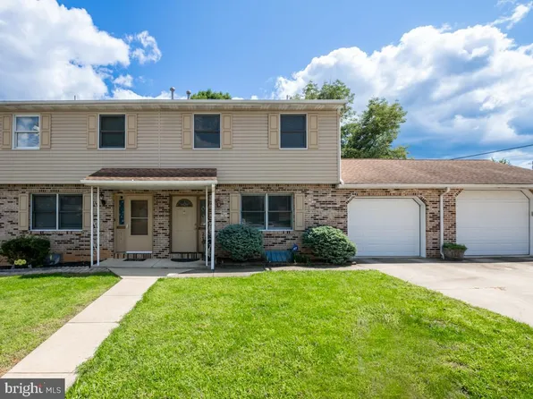 216 Summit Ave, Reading, PA 19611