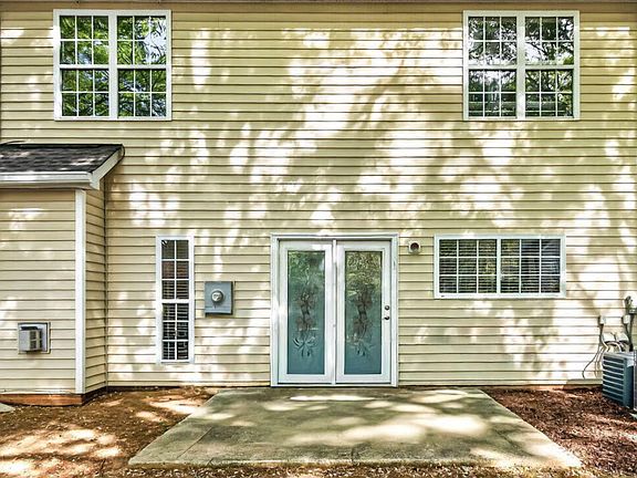 2nd image of 3406 Archdale Dr
