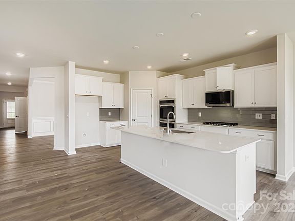 6th image of this home