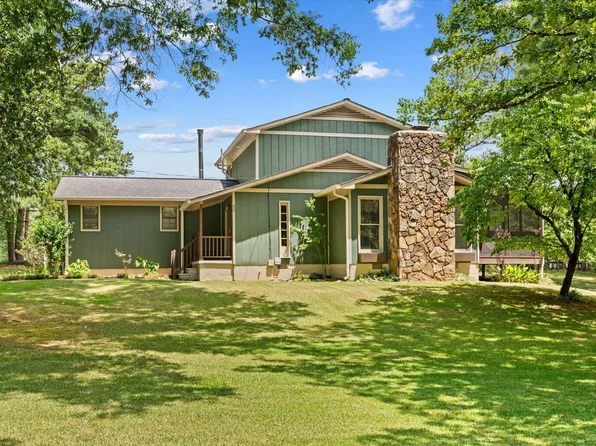 539 Wildwood Dr, Chatsworth, GA 30705