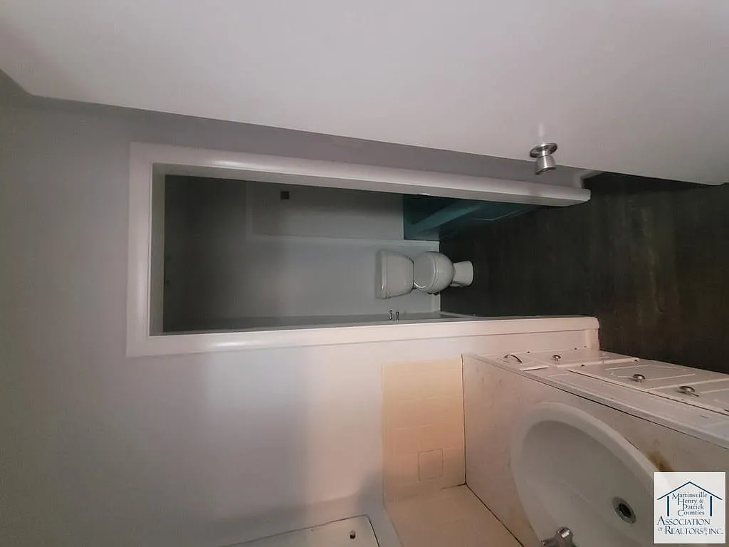 2 bed, 600 sqft, $725 — Photo 2