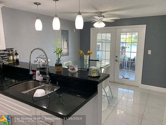 3rd image of 21781 S Heritage Cir