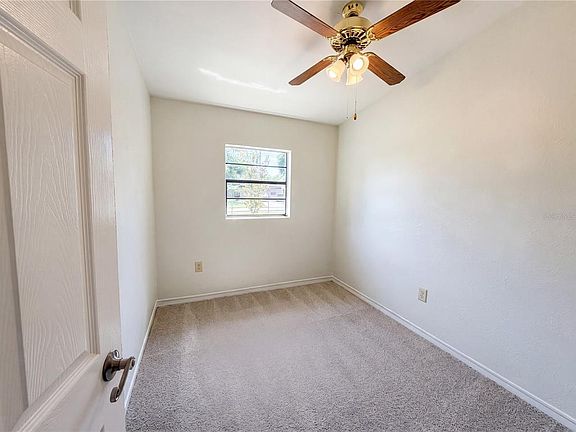 4th image of 4616 Robbins Ave