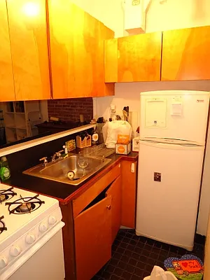 Rented by Village Living Realty | media 10