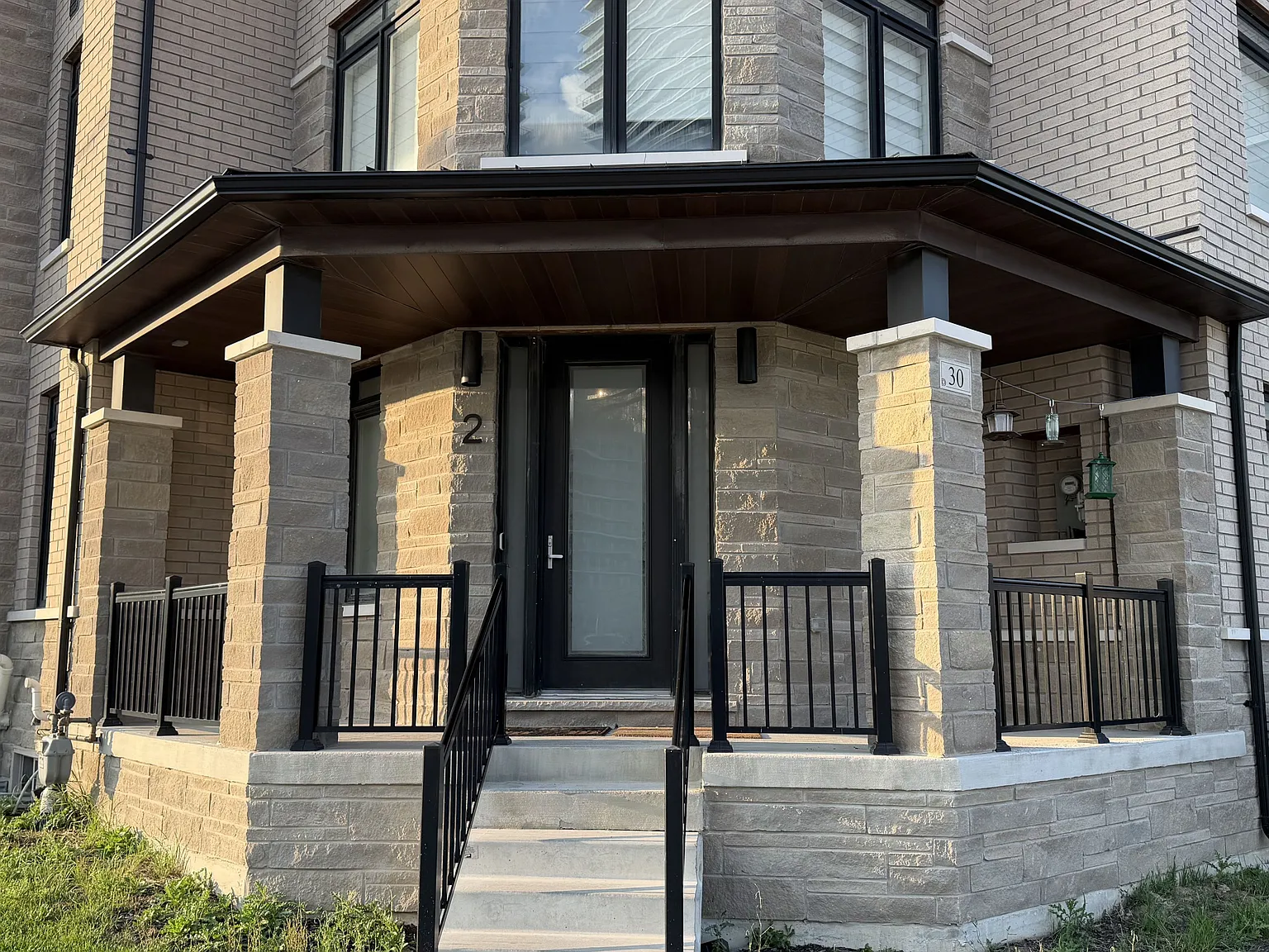 2 bed, $2,100 — Photo 2