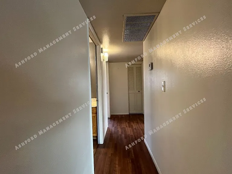 12229 N 48th Ave — Photo 14