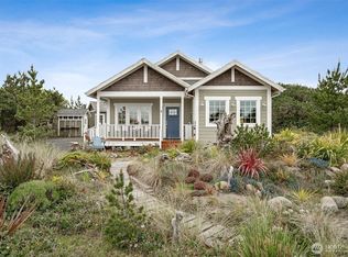 907 Tall Ships Court SW, Ocean Shores, WA 98569
