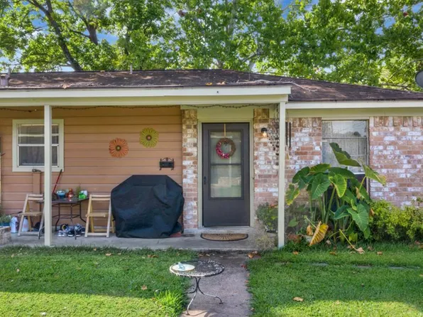 4537 Dakota St #4, Dickinson, TX 77539